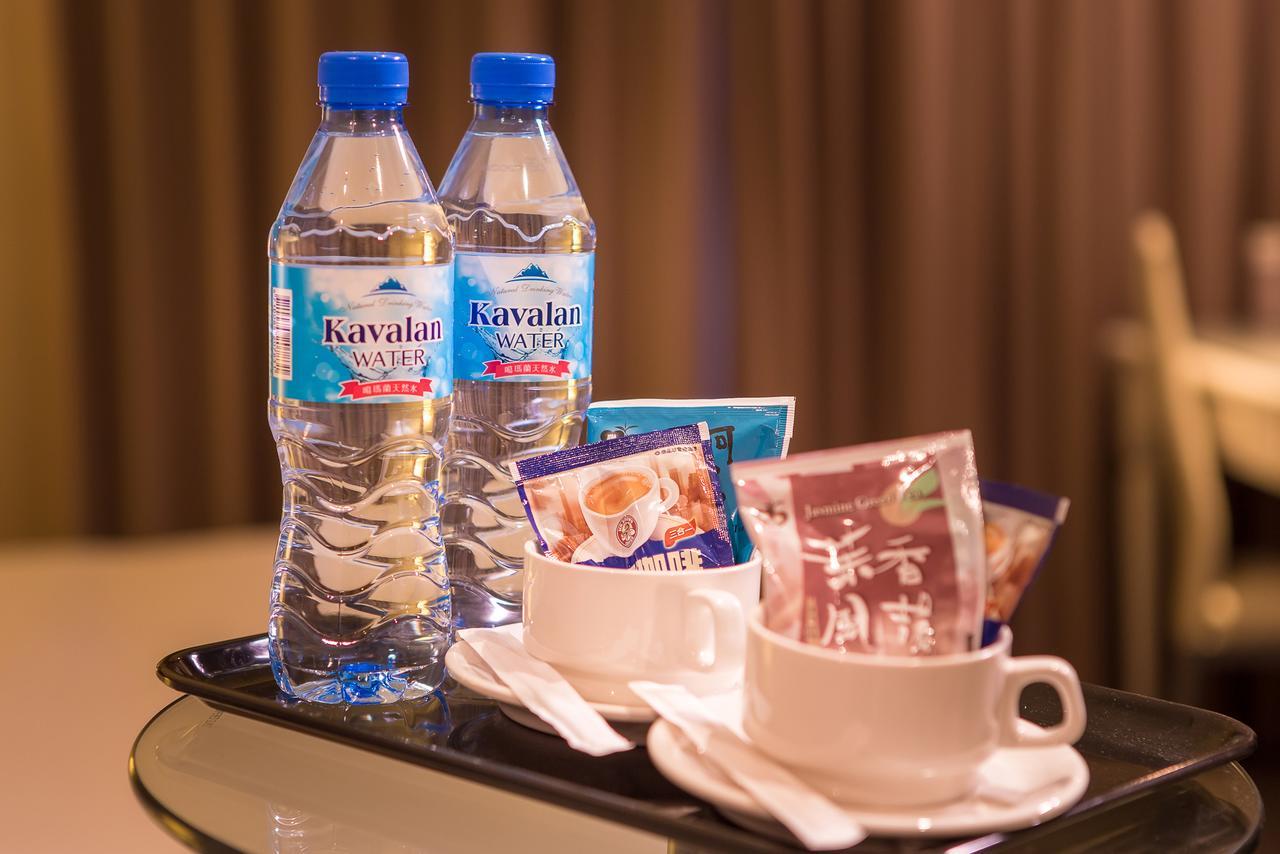 Rf Hotel  Linsen Taipei Extérieur photo